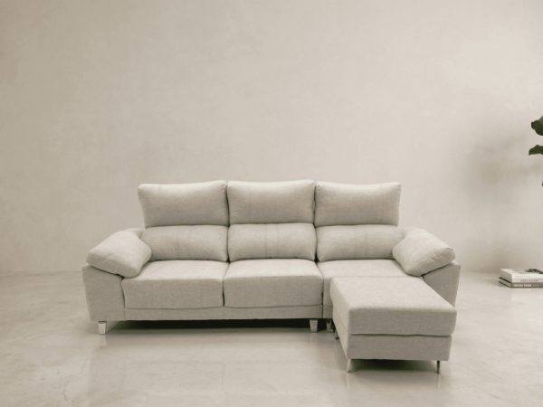 Sofá 3 plazas + pouff Modelo Charlin